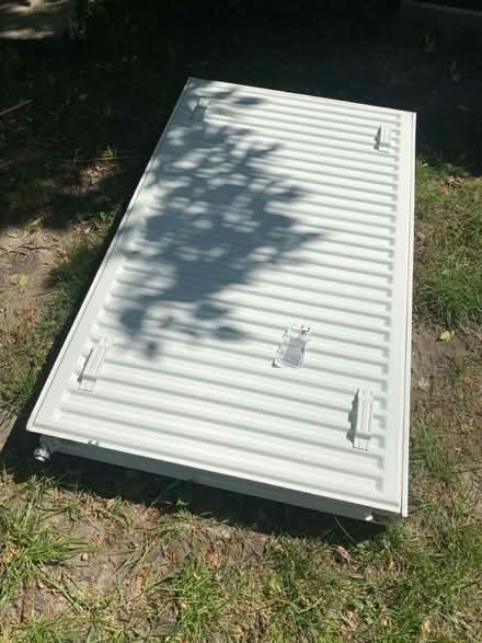 Photo of free 1m double radiator (OX4 Iffley) #3