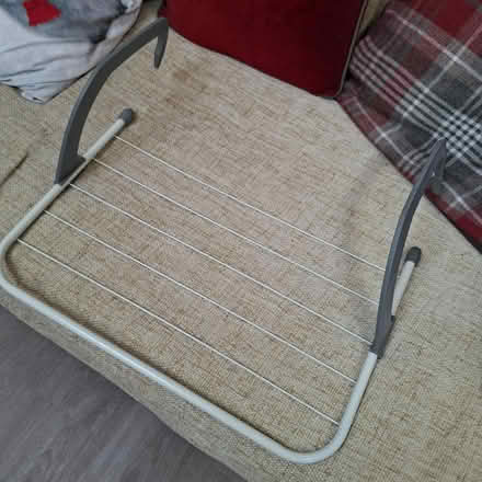 Photo of free Over radiator airer (New Southgate N11) #1