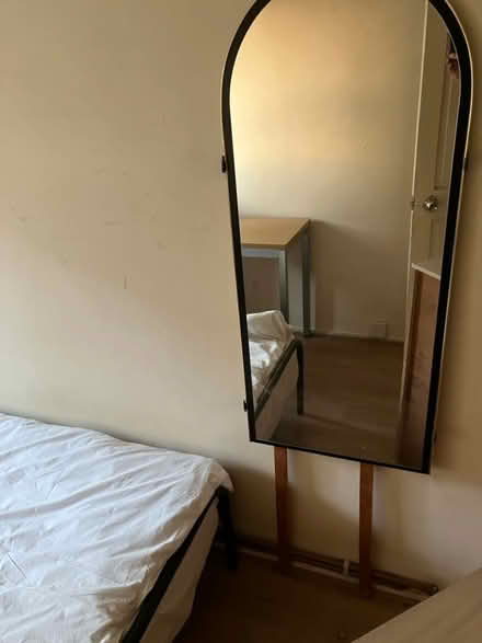 Photo of free 2 mirrors (South Bermondsey SE15) #2