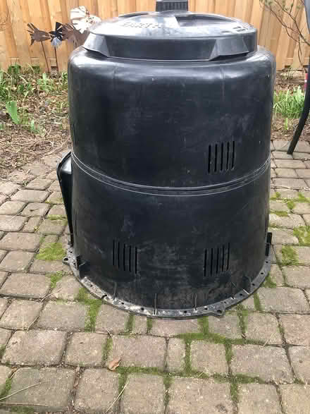 Photo of free Backyard composter (East Toronto) #4