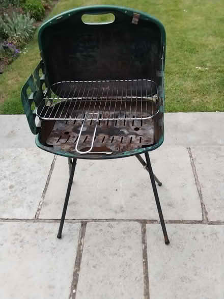 Photo of free BBQ (AL1 Fleetville) #4