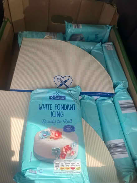 Photo of free Icing (E14 Isle of Dogs) #1
