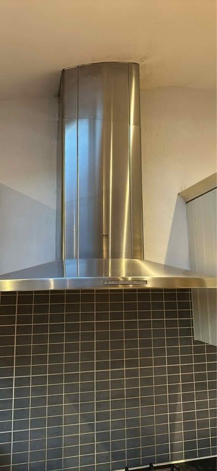 Photo of free Gas hob and matching extractor fan (Cheltenham) #4