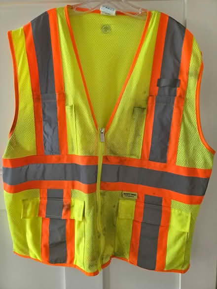 Photo of free Used safety vest size 2XL (San Carlos -- White Oaks) #1