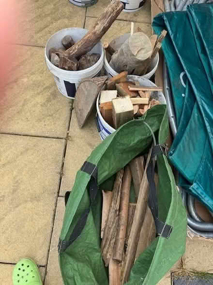Photo of free Wood (Broughton NN14) #1