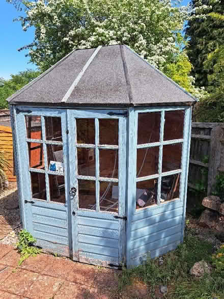 Photo of free Summer house 8 x 6 (Botley OX2) #1