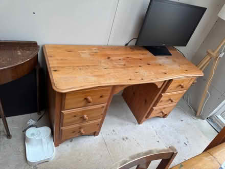 Photo of free Desk (Cramond EH4) #1