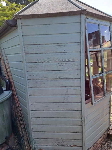 Photo of free Summer house 8 x 6 (Botley OX2) #2