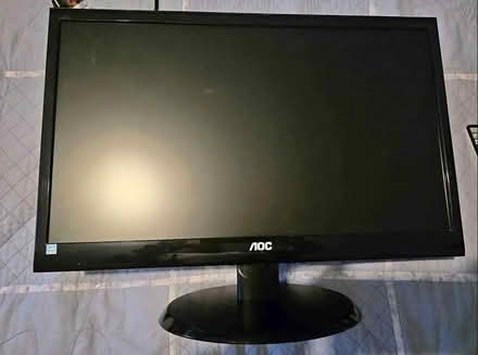 Photo of free LED monitor AOC E2250S WDN (South Norwood) #1