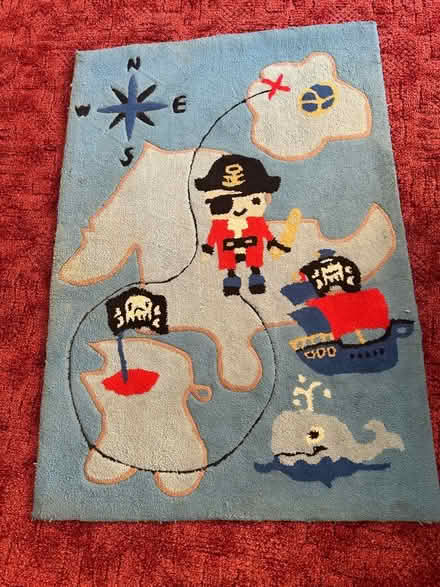 Photo of free Children’s rug (Writtle CM1) #1