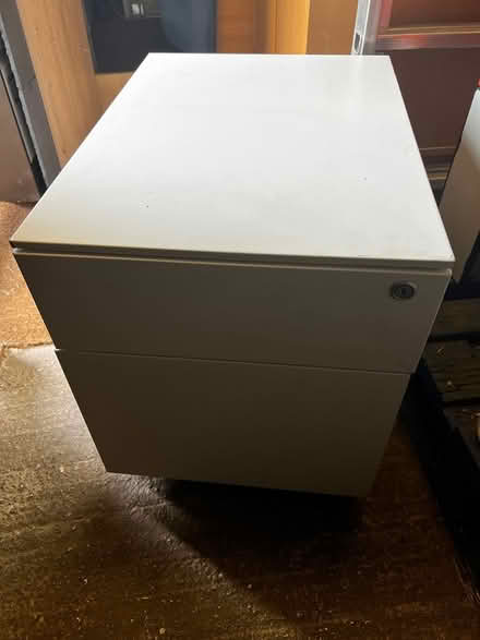 Photo of free Metal two draw pedestal on wheels (Basingstoke RG22) #1