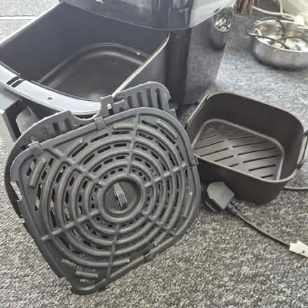 Photo of free Tefal Airfryer (Bleadon BS24) #3