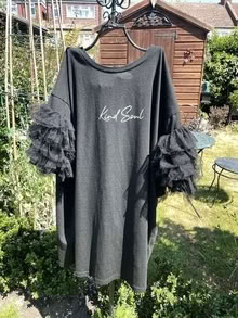 Photo of free T shirt (Moor Allerton LS17) #1