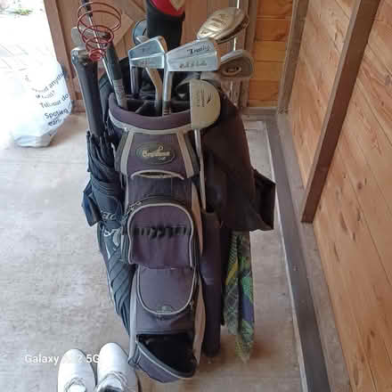 Photo of free Old set of golf clubs (Worplesdon) #1