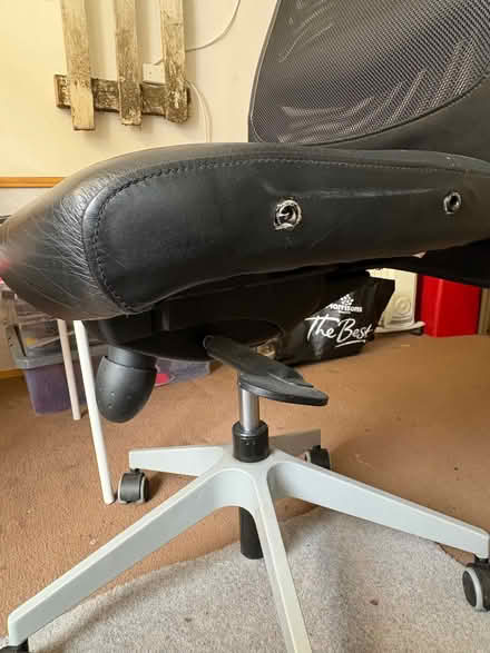Photo of free Black adjustable office chair (Sedbergh LA10) #2