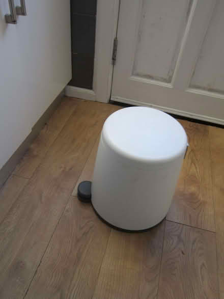 Photo of free Bin (Willowbrae EH8) #1