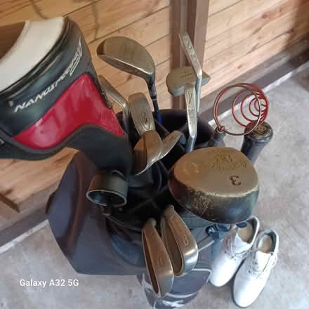 Photo of free Old set of golf clubs (Worplesdon) #2