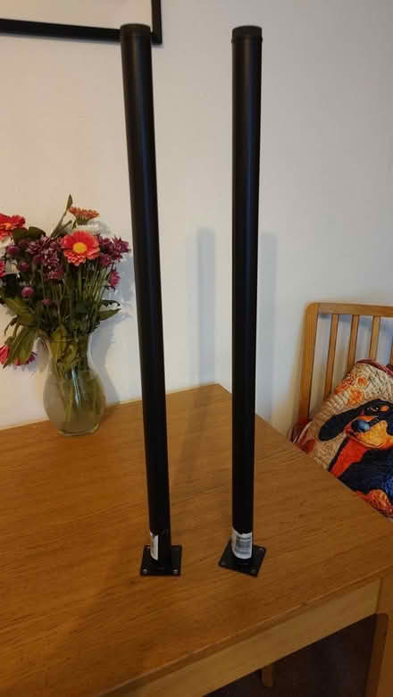 Photo of free Support legs (BD13) #1