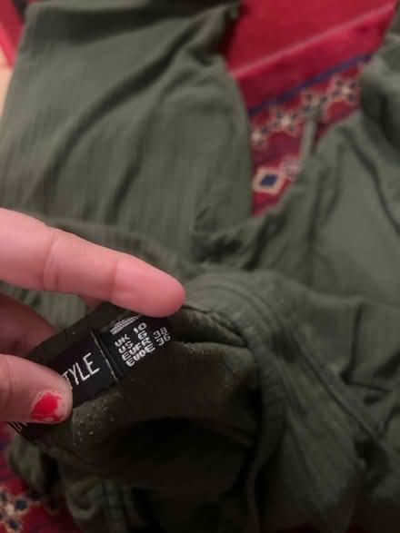 Photo of free Grey and green Sleeveless Jumpsuit (Yiewsley UB7) #3