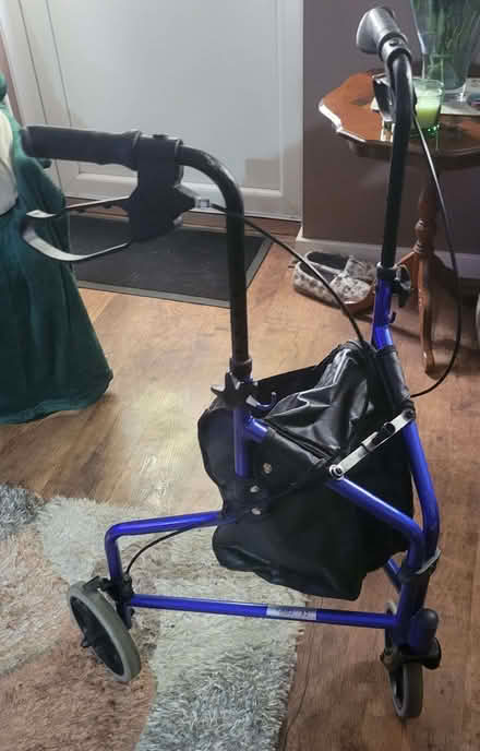 Photo of free 3 Wheel Shopping Walker with Brakes (Leavesden WD25) #3
