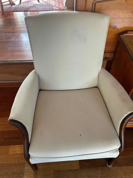 Photo of free Parker knoll chair (Windsor SL4) #1