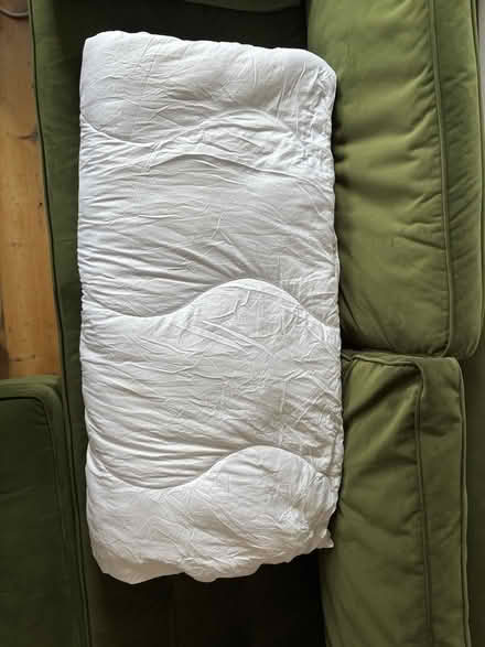 Photo of free John Lewis king size duvet 13.5tog (South Bank SE1) #2