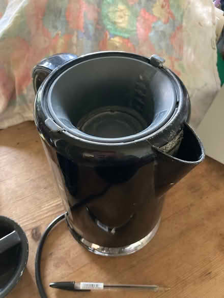 Photo of free Another black kettle (Glastonbury BA6) #2