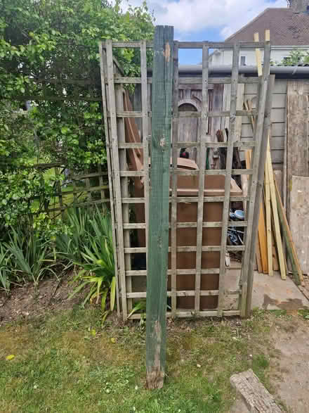 Photo of free 4x4 timber post (Great Baddow CM2) #1
