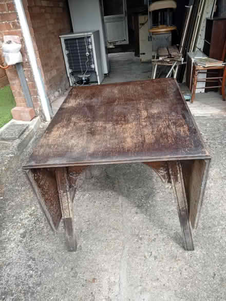 Photo of free Drop leaf dining table (Buriton GU31) #3