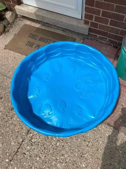 Photo of free Plastic kiddie pool (Skokie) #1