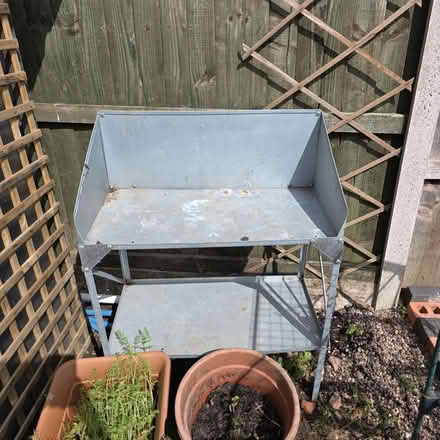 Photo of free Potting table (castle bromwich B36) #2