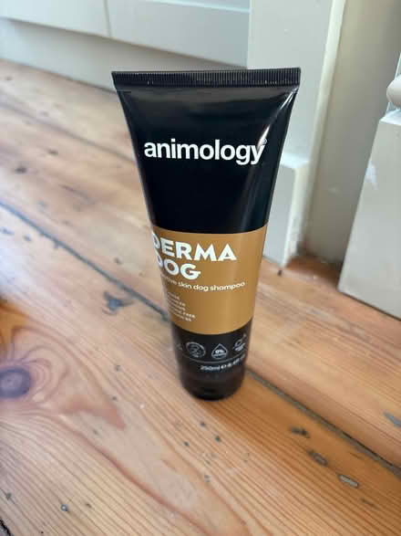 Photo of free Sensitive skin dog shampoo (E9) #1