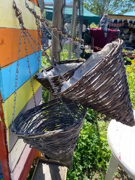 Photo of free 4 conical shape wicker hanging baskets (Lightpill GL5) #4