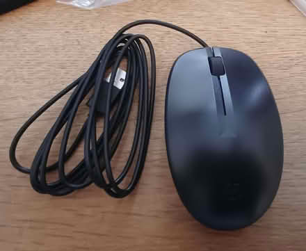 Photo of free Wired PC Mouse (new) (Rushmere IP4) #1