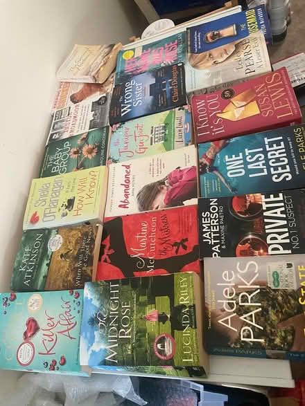 Photo of free Paperback books (Wr136ee) #1