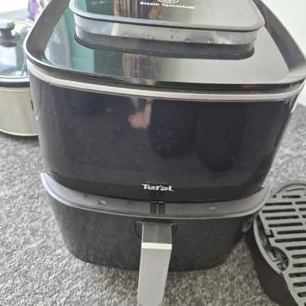 Photo of free Tefal Airfryer (Bleadon BS24) #1