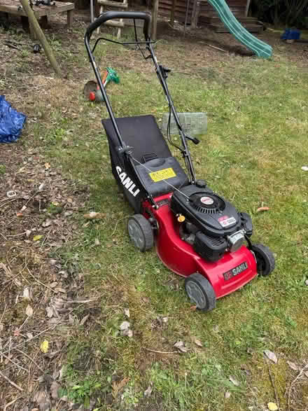 Photo of free Petrol mower (spares/repair) (Farnborough) #1