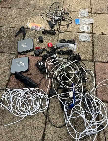 Photo of free Wires and bits and pieces-job lot (Langley SL3) #2