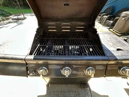 Photo of free Grill master grill (Lynnwood) #3