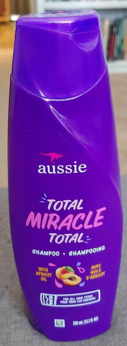 Photo of free Aussie Miracle Shampoo (Hollymead) #1