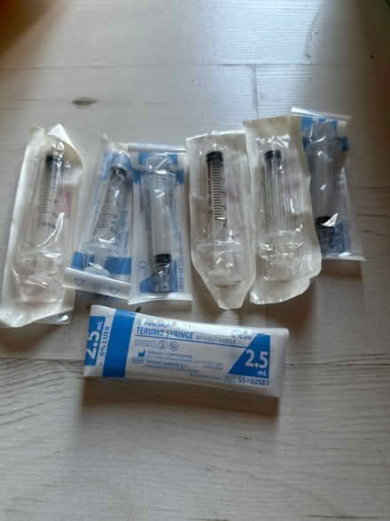 Photo of free 7 x 2.5ml syringes (Oldfield Park BA2) #1