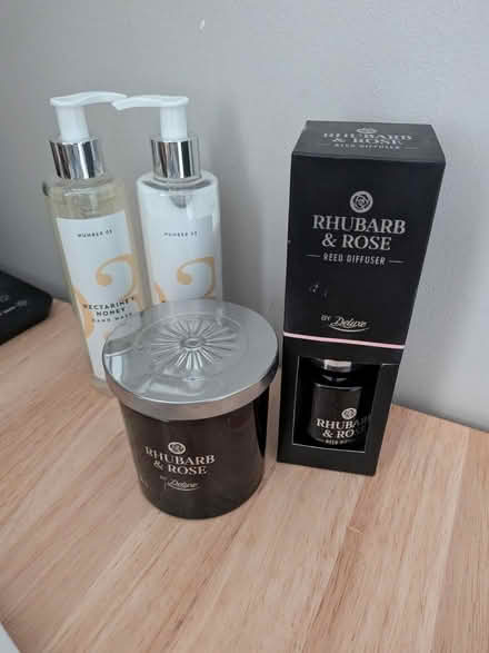 Photo of free Reed diffuser, candle and soap (Slateford EH14) #1