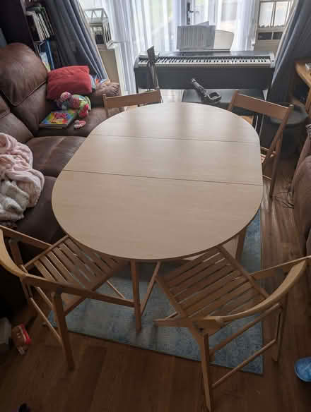 Photo of free Space-saving table and chairs (Darby Green GU17) #1