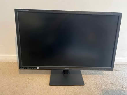 Photo of free Iiyama monitor HDMI (Folly hill) #1
