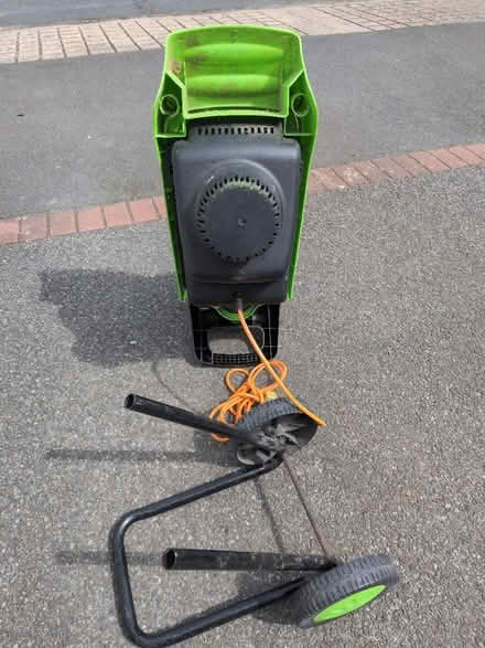 Photo of free Wood chipper (BN1) #4