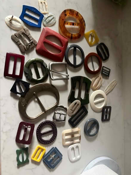Photo of free Buckles - selection of buckles (BS4) #1