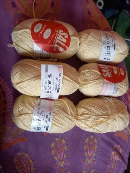 Photo of free 6 balls of yarn (SE9) #1