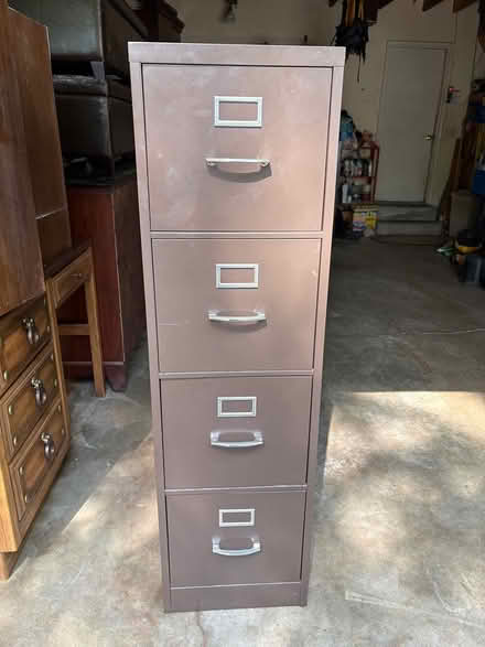 Photo of free File cabinet (South County/63127) #1