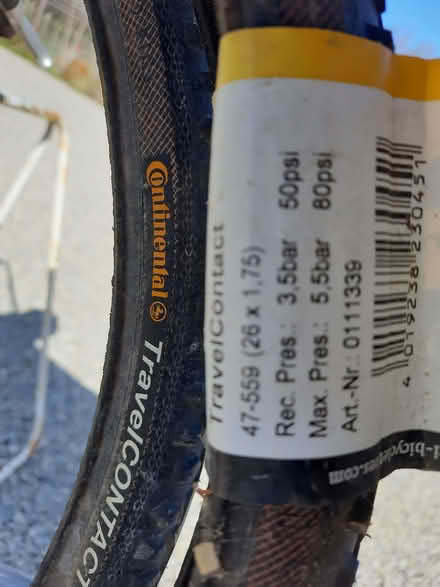 Photo of free 2 bikes - 1 mens 1 ladies - will separate - REVISED (Fairlight TN35) #2