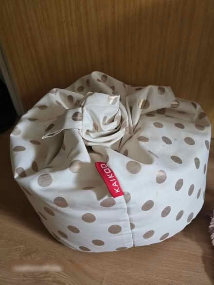 Photo of free Beanbag, 2 cushions & photoframe (Lewisham SE13) #2